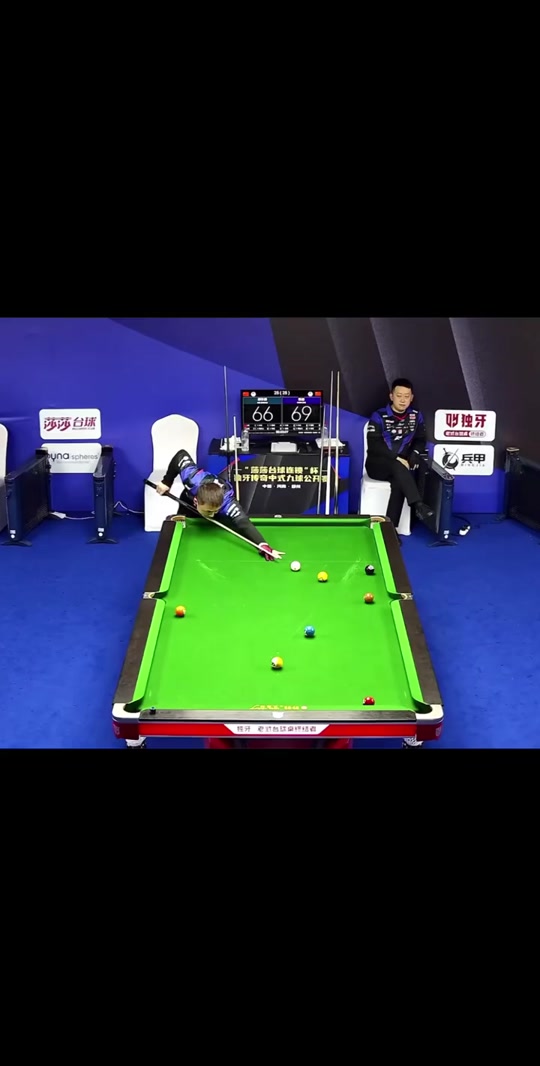 艰难的时刻 艰难的时刻